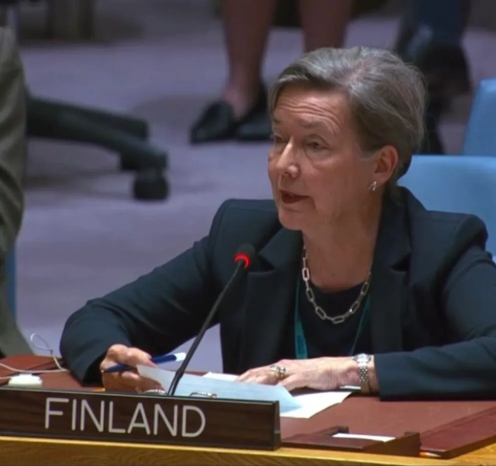 Permanent Representative Elina Kalkku speaking at the United Nations.