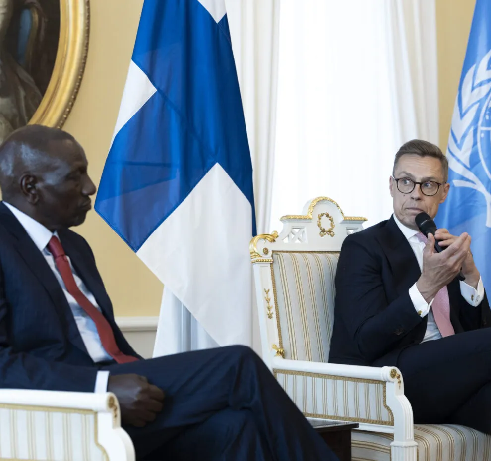 President William Ruto of Kenya and President Alexander Stubb of Finland sitting and talking.